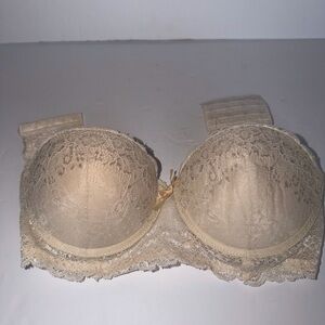 Women’s Marilyn Monroe bra ivory size 36B lace padded